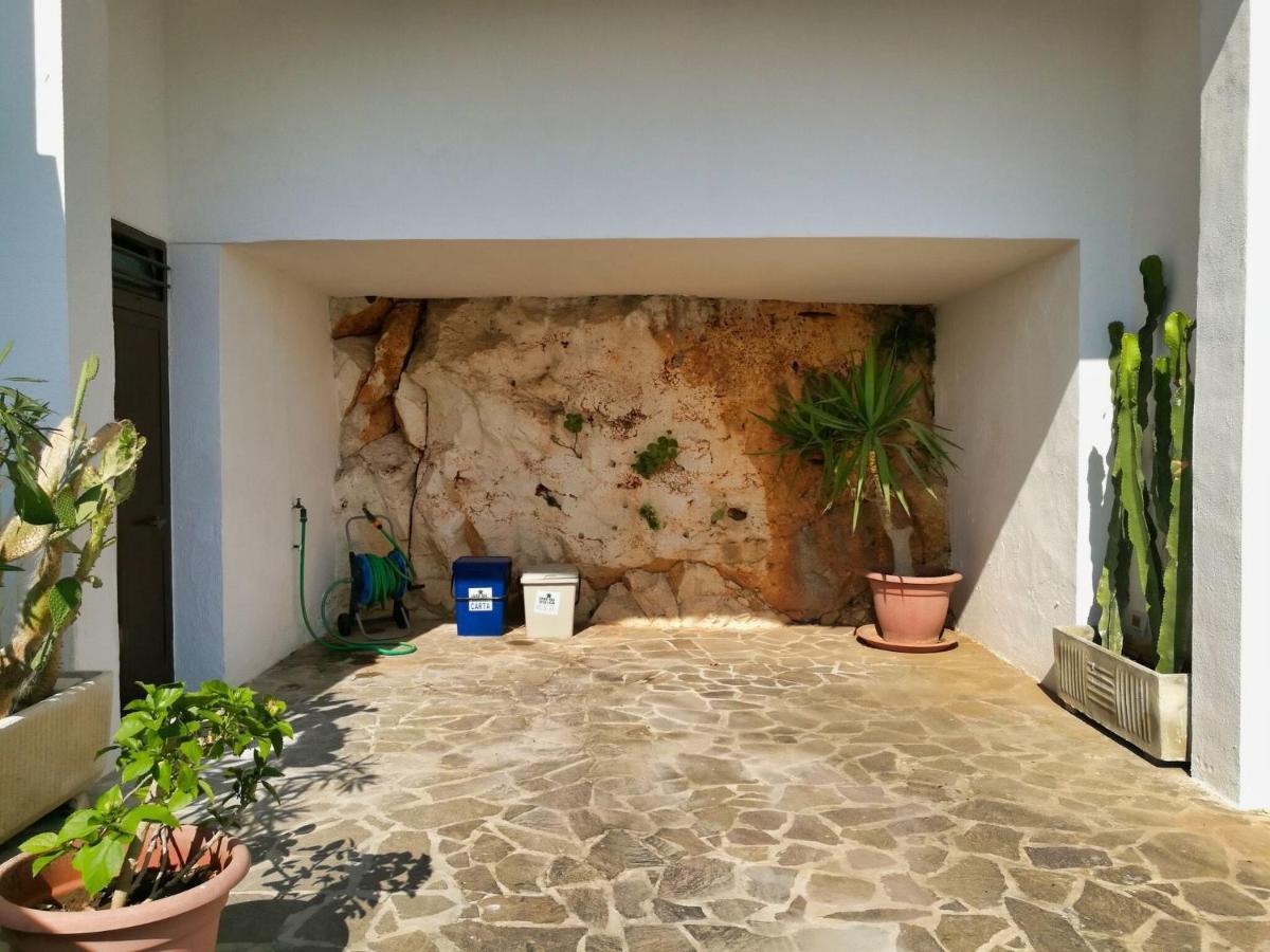 Marina Di Andrano - Alisso, Casa Vista Mare Con Parcheggio Privato E Wifi Villa Exterior photo