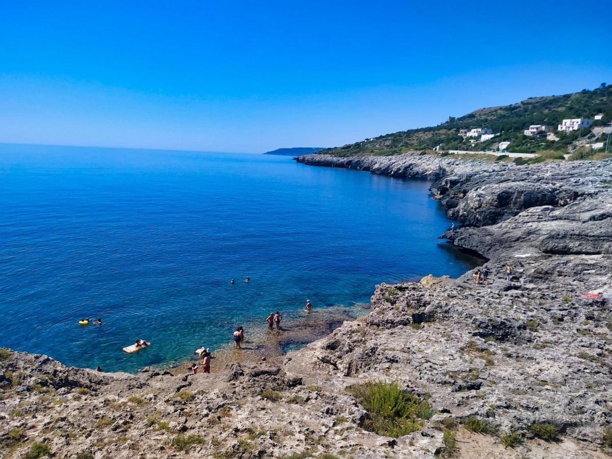 Marina Di Andrano - Alisso, Casa Vista Mare Con Parcheggio Privato E Wifi Villa Exterior photo