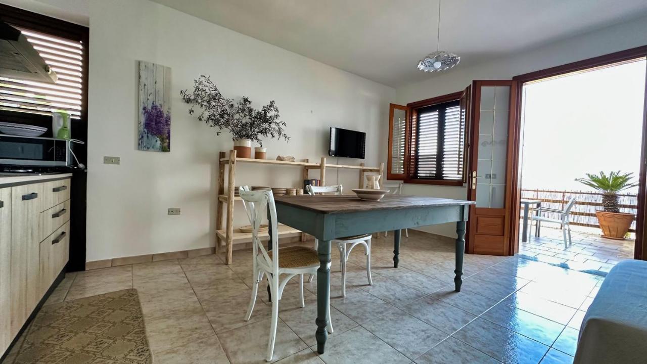 Marina Di Andrano - Alisso, Casa Vista Mare Con Parcheggio Privato E Wifi Villa Exterior photo
