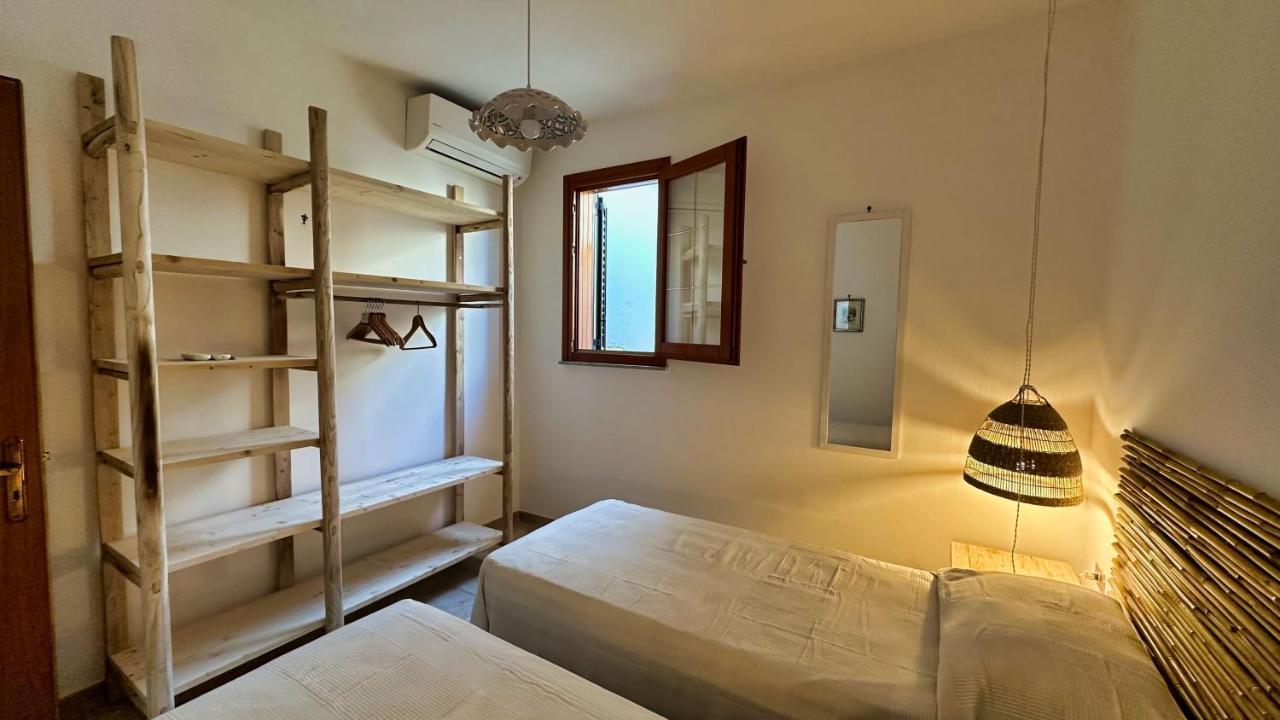 Marina Di Andrano - Alisso, Casa Vista Mare Con Parcheggio Privato E Wifi Villa Exterior photo