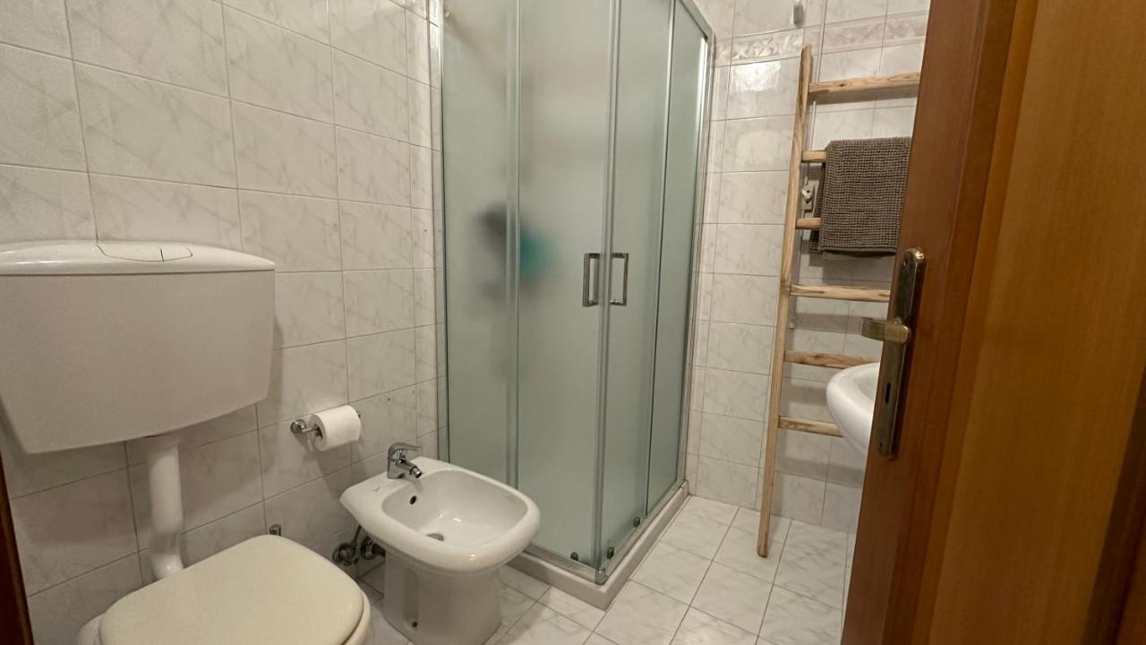 Marina Di Andrano - Alisso, Casa Vista Mare Con Parcheggio Privato E Wifi Villa Exterior photo
